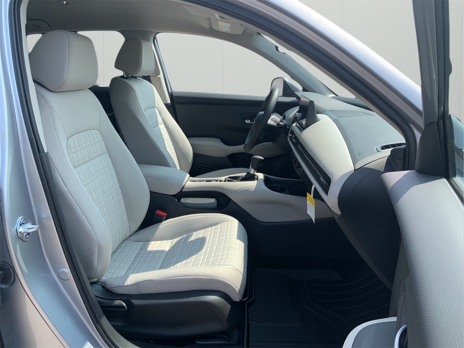 2026 Honda HR-V LX photo 19