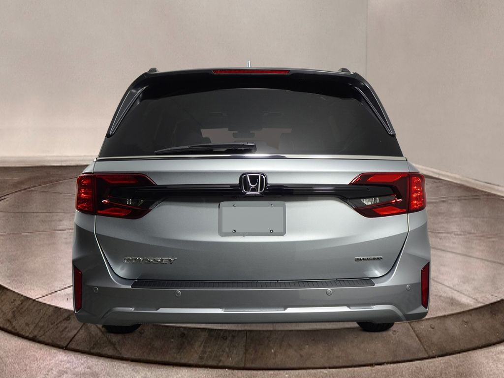 2026 Honda Odyssey Touring photo 4