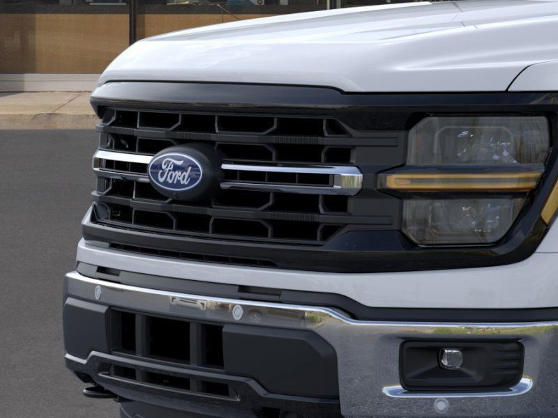 2024 Ford F-150 XLT photo 16