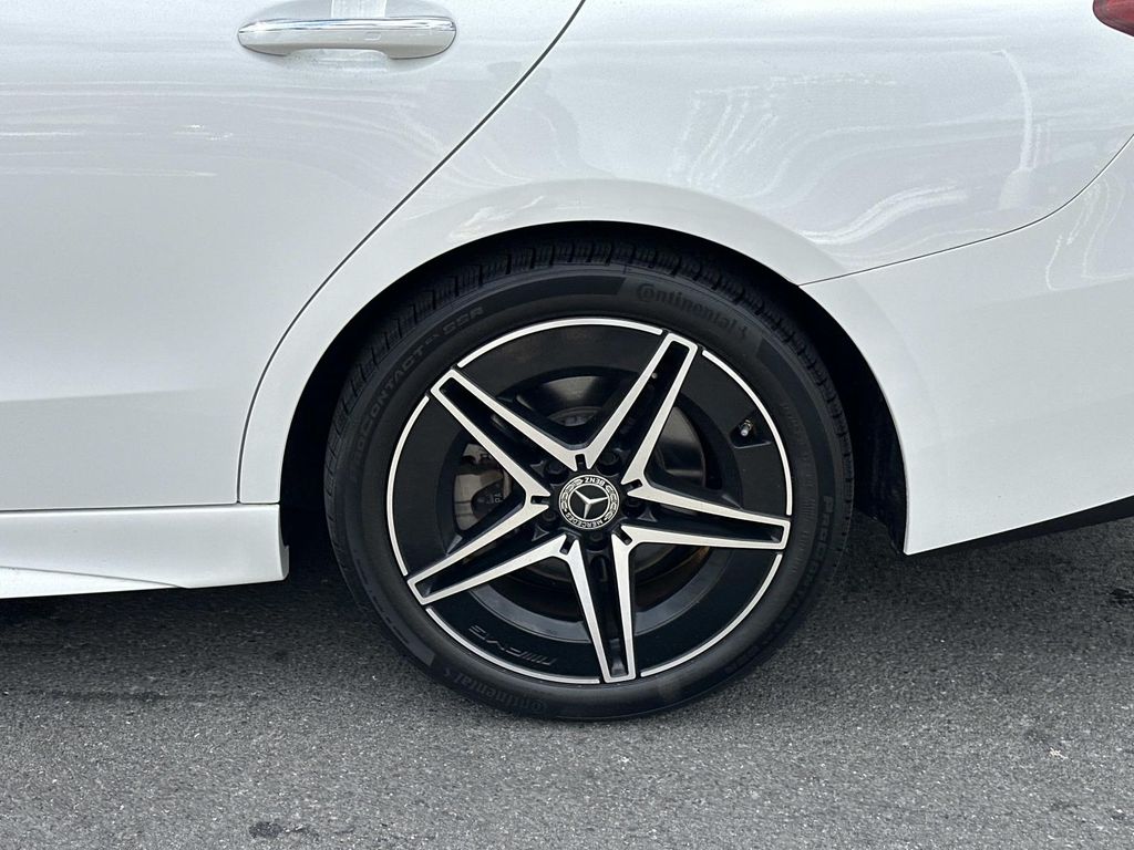 2023 Mercedes Benz C 300 4MATIC photo 13