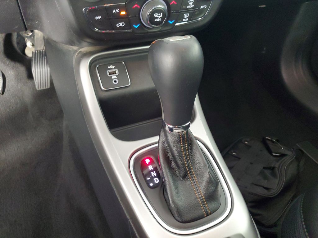 2018 Jeep Compass Latitude photo 17
