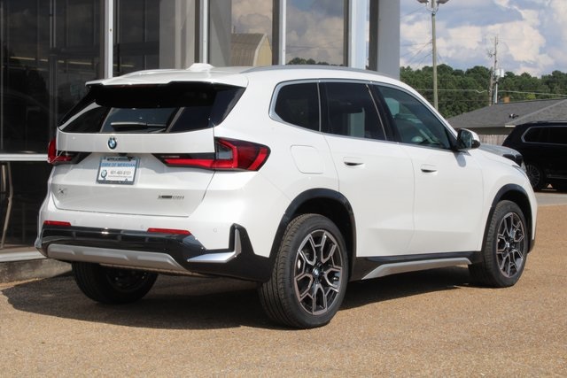 2026 Bmw X1 XDrive28i photo 2