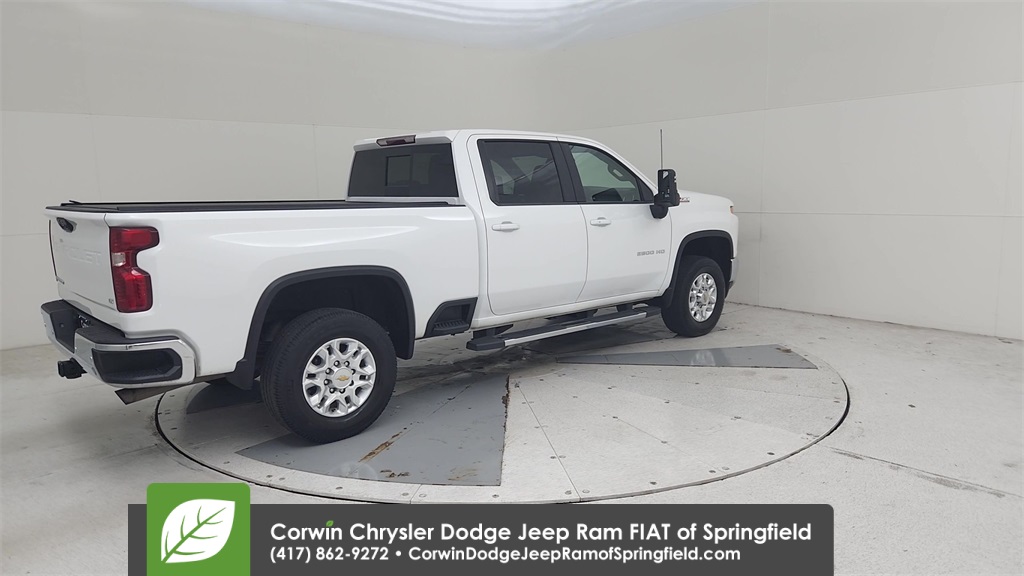 2021 Chevrolet Silverado 2500HD LT photo 15
