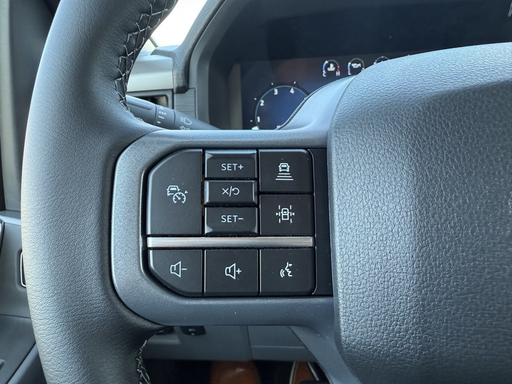 2025 Ford F-150 XLT photo 20