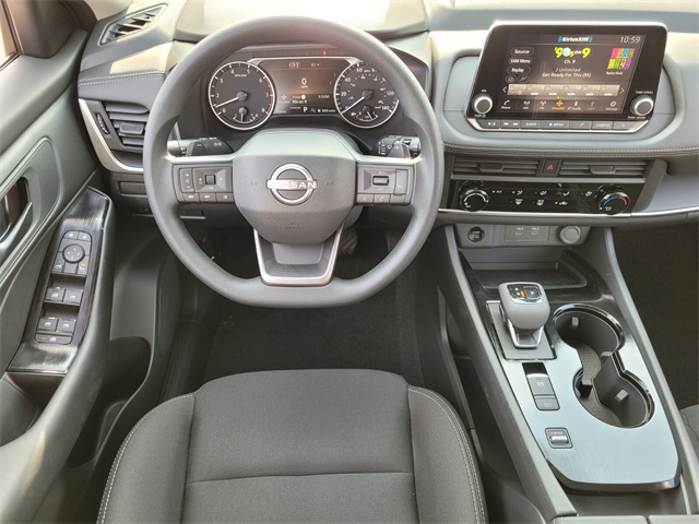 2026 Nissan Rogue S photo 10