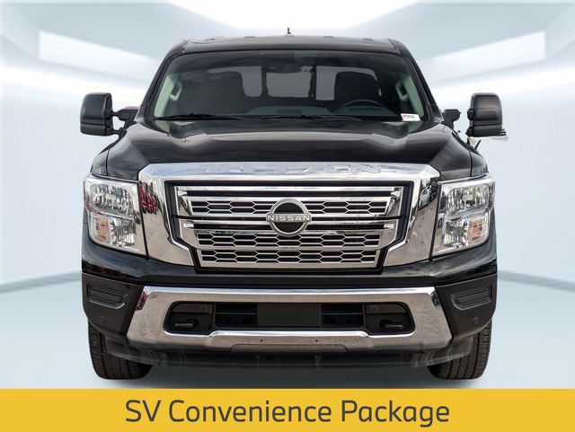 2024 Nissan Titan SV photo 8
