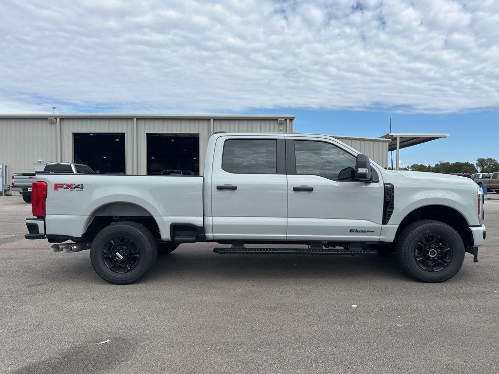 2026 Ford F-250 XL photo 8