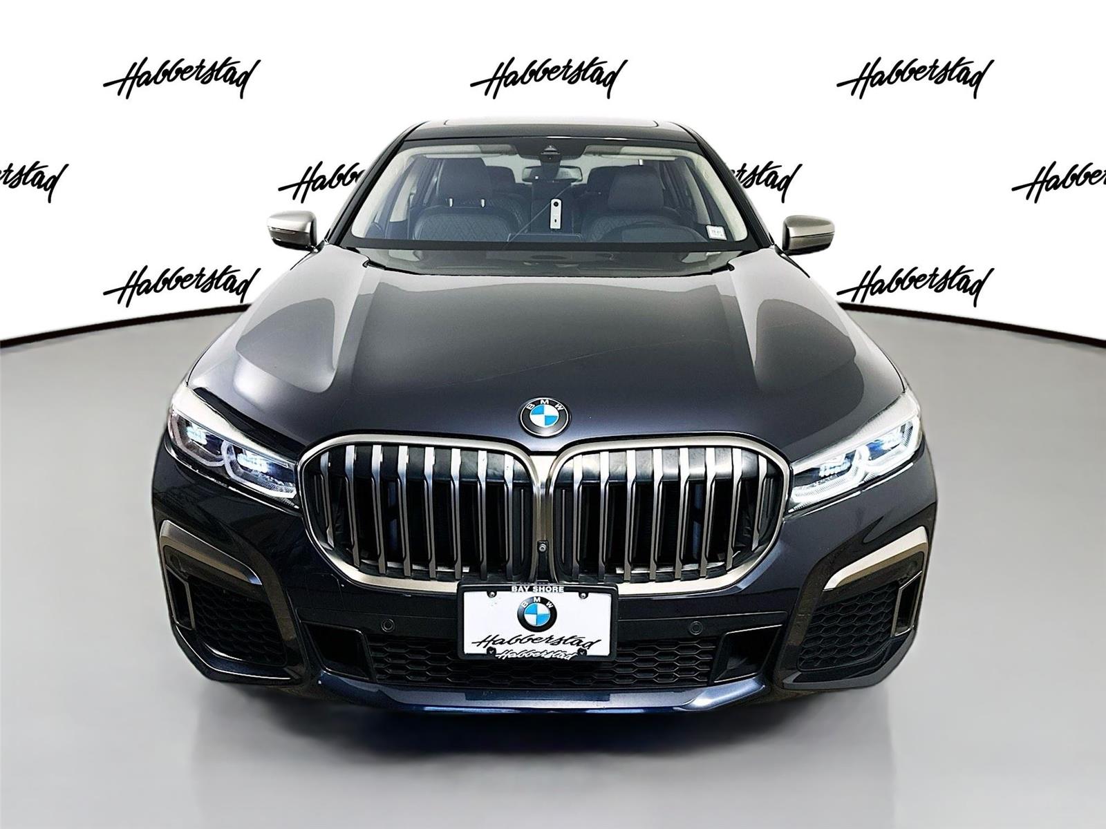 2021 Bmw M760i xDrive photo 2