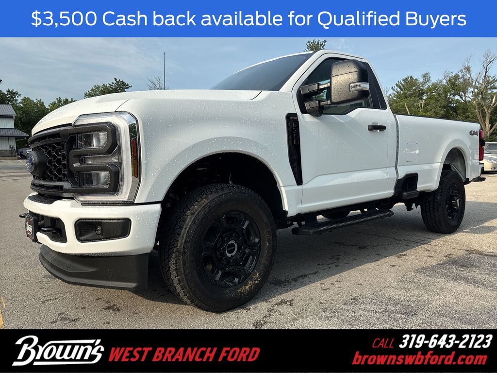 2025 Ford F-350 Super Duty XL's photo