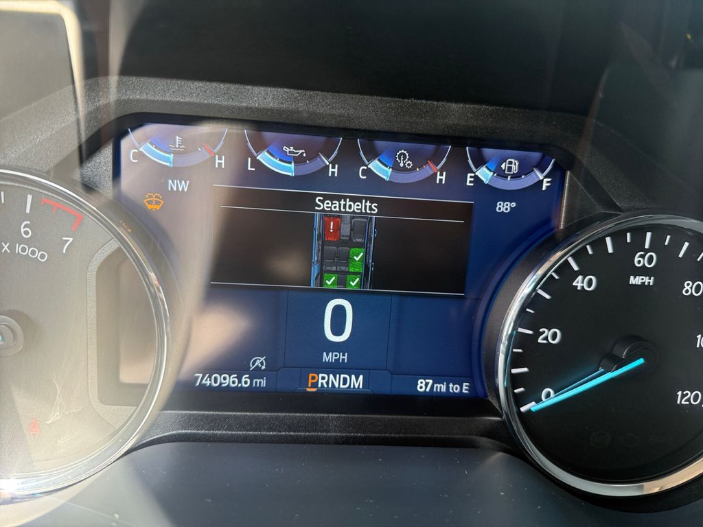 2024 Ford Expedition XLT photo 15