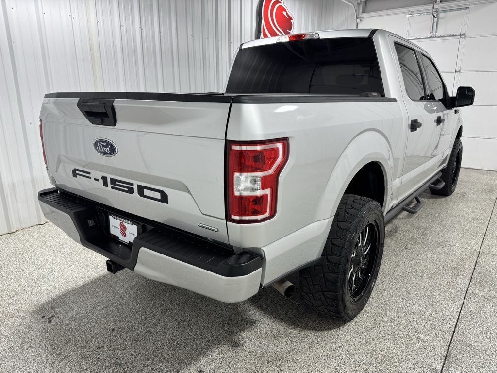 2019 Ford F-150 XLT photo 9