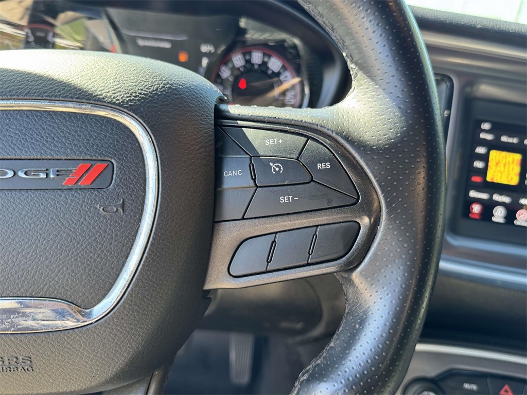 2020 Dodge Challenger SXT photo 22