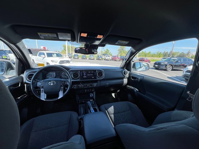 2018 Toyota Tacoma SR5 photo 5