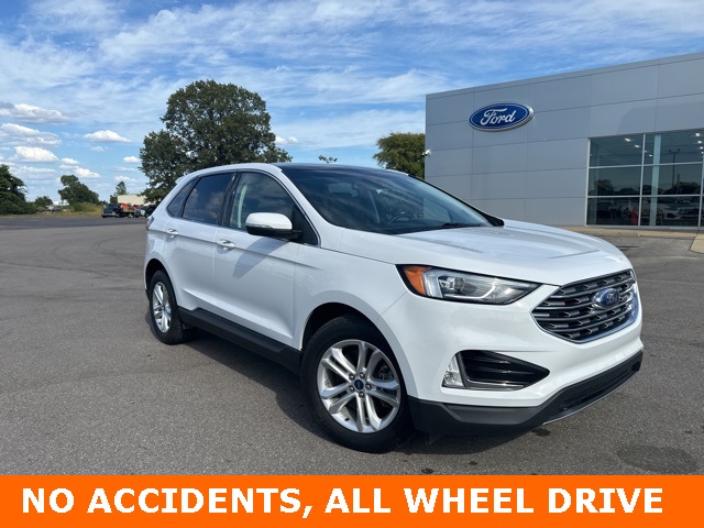 2019 Ford Edge SEL photo 2