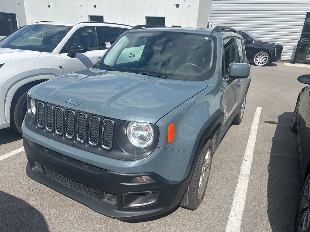 2017 Jeep Renegade Latitude North Edition photo 3