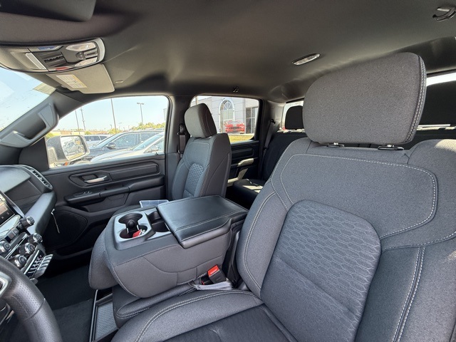 2025 Ram 1500 Tradesman photo 13