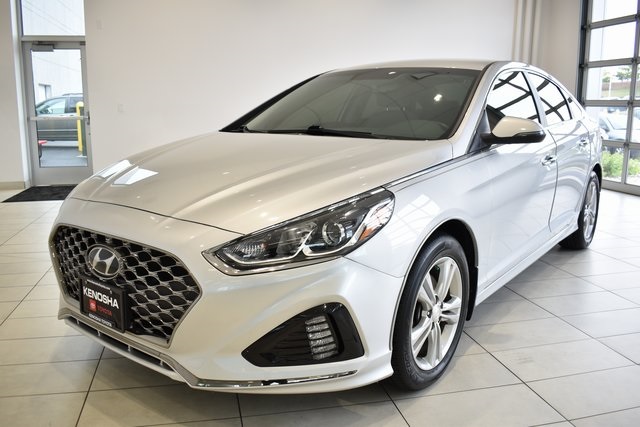 2019 Hyundai Sonata SEL photo 4