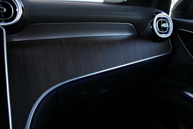 2025 Mercedes Benz GLC 300 4MATIC photo 26