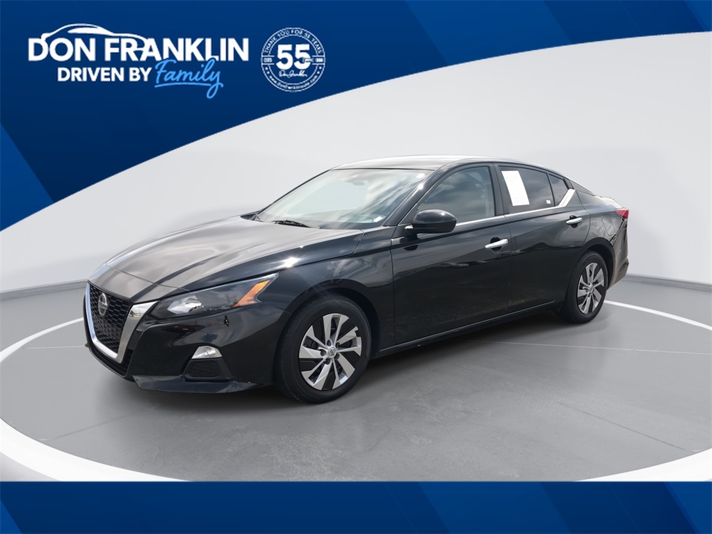 Used 2022 Nissan Altima S with VIN 1N4BL4BV4NN318316 for sale in London, KY
