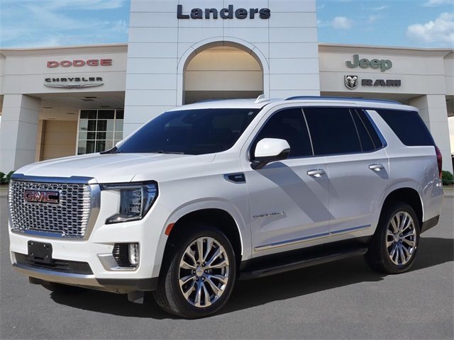 2024 GMC Yukon Denali's photo