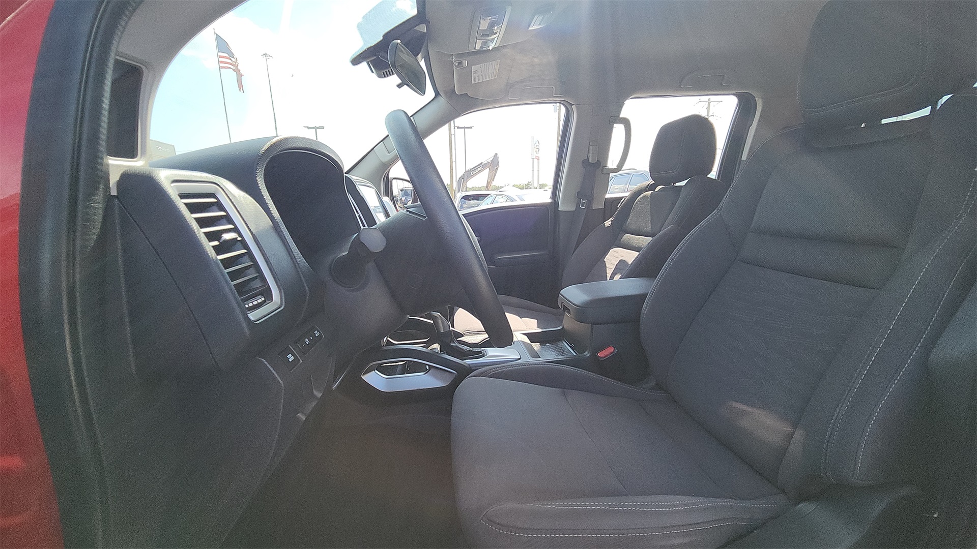 2022 Nissan Frontier SV photo 10