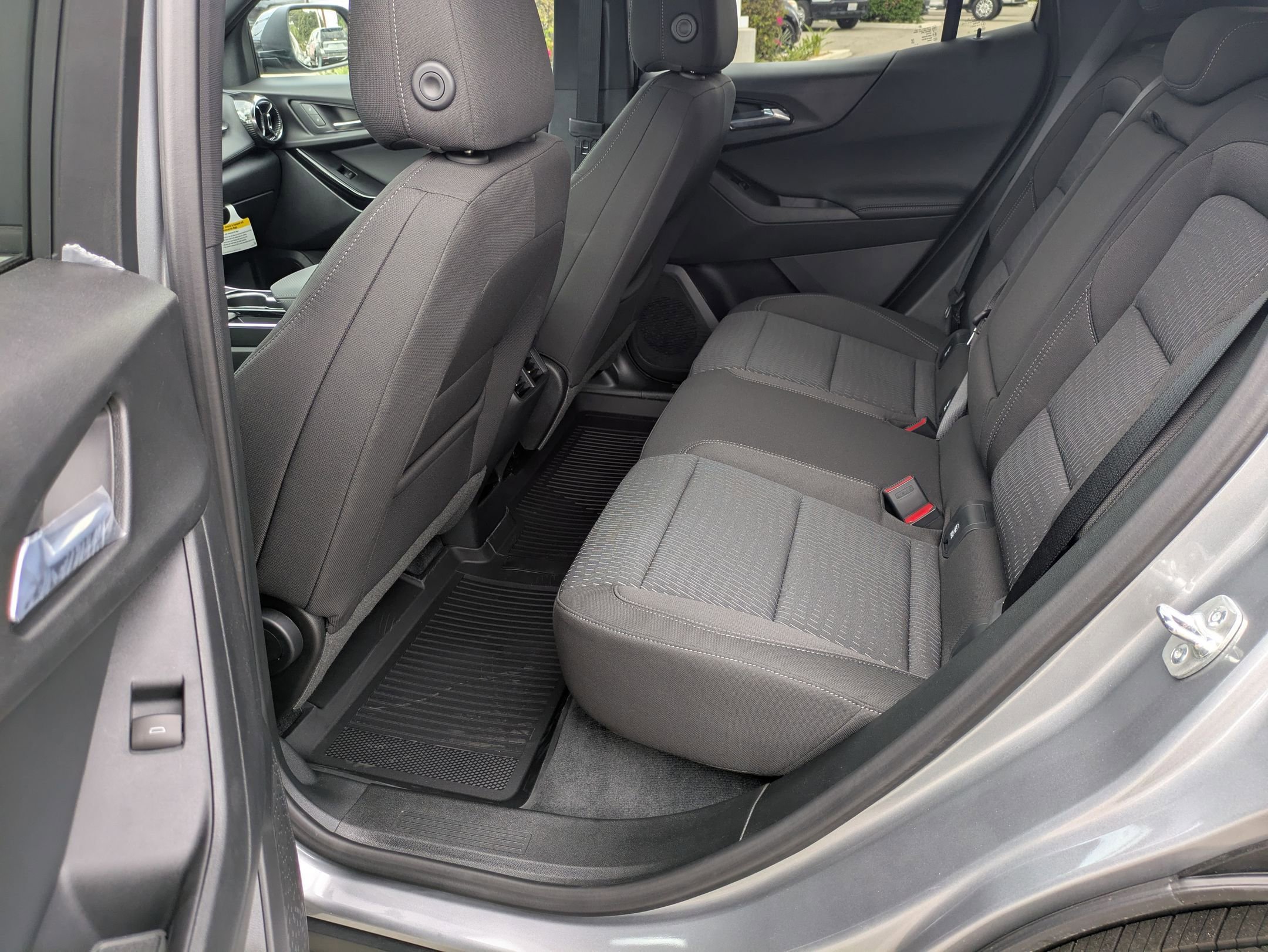 2026 Chevrolet Equinox LT photo 13