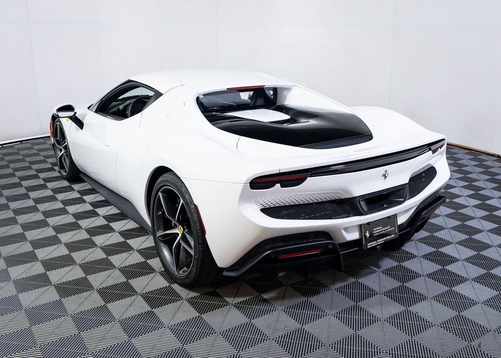 2025 Ferrari 296 GTB photo 12
