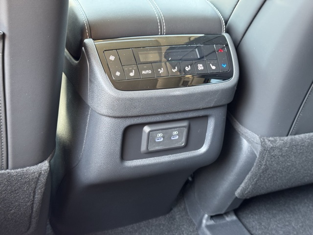2026 Infiniti QX60 Luxe photo 24