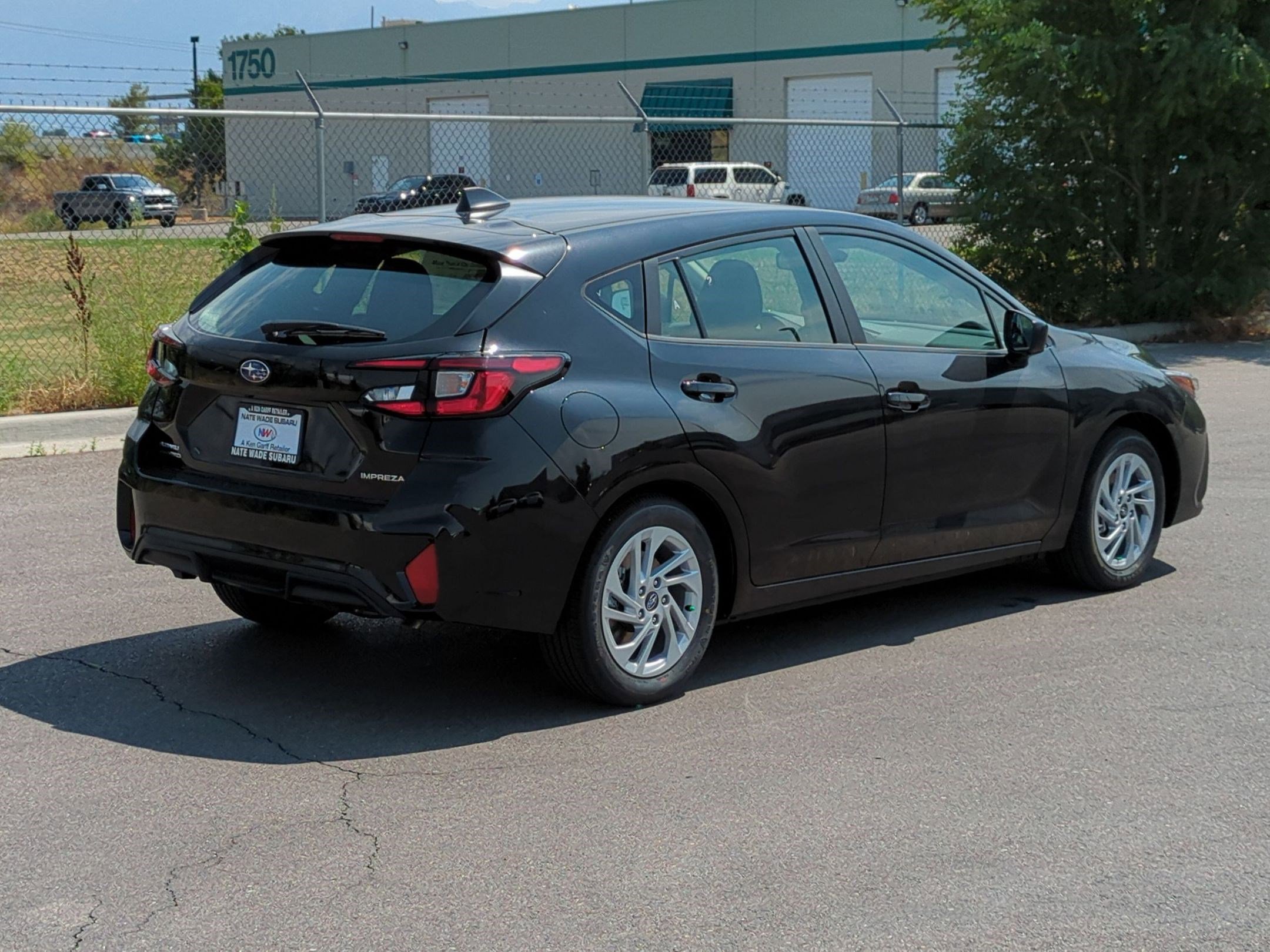 2025 Subaru Impreza Base photo 3