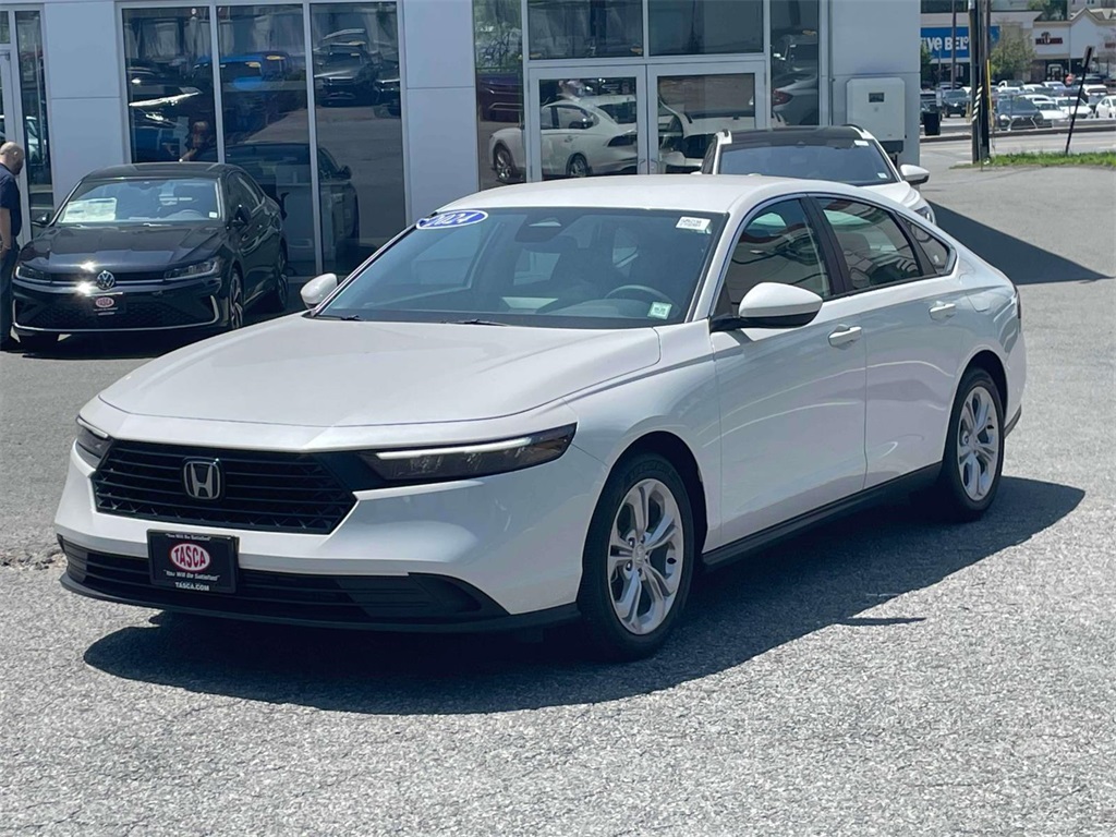 2024 Honda Accord LX photo 3