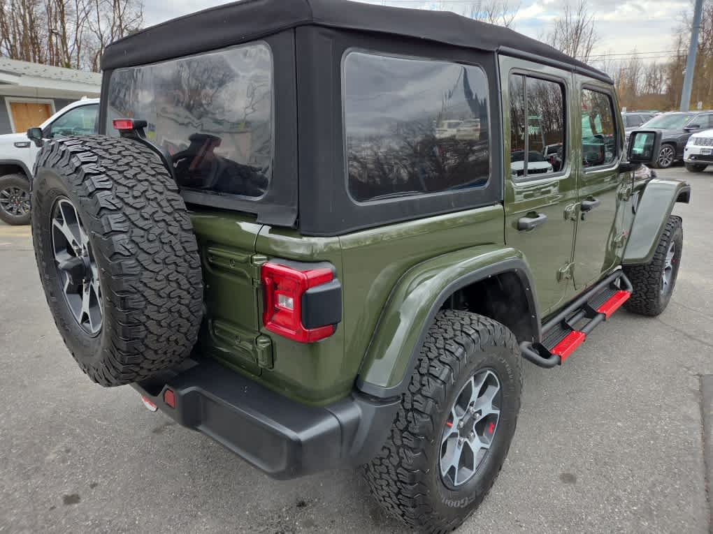 2022 Jeep Wrangler Unlimited Rubicon photo 2