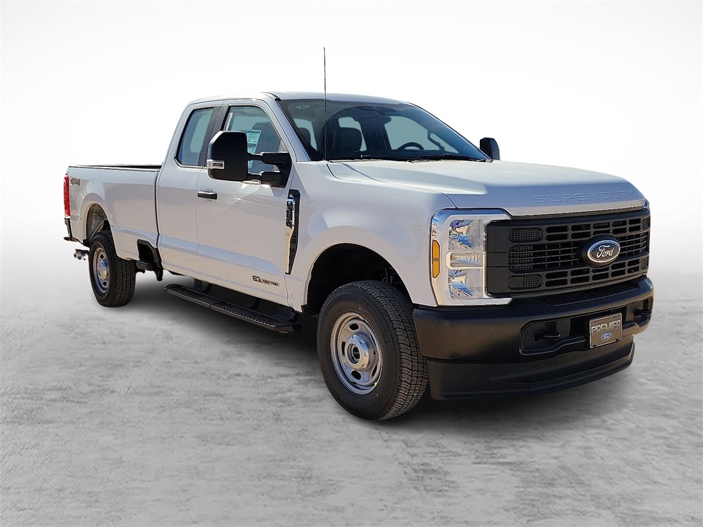 2026 Ford F-250 Super Duty XL's photo