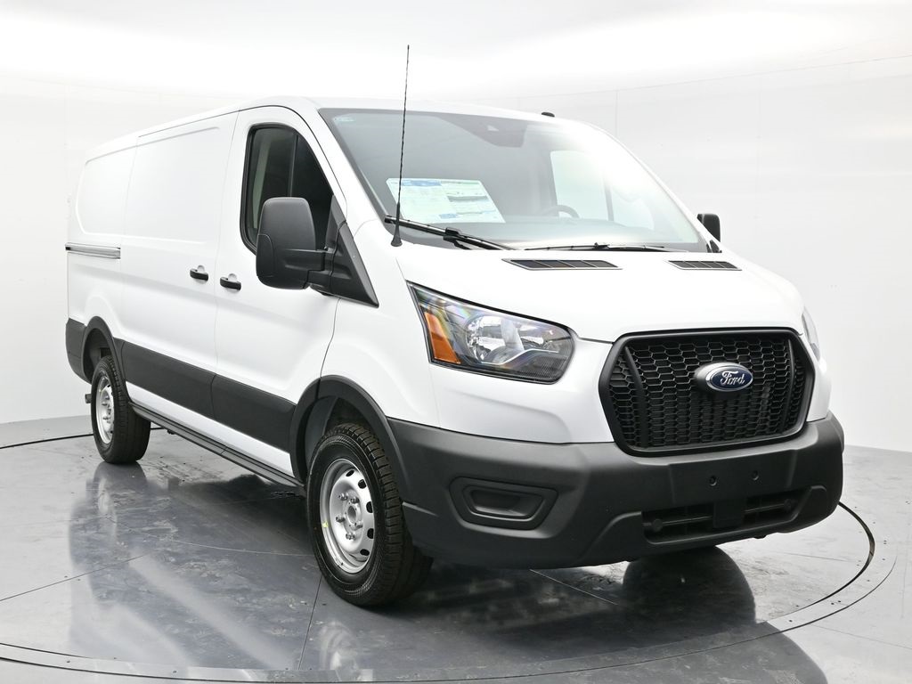 2025 Ford Transit Van Base's photo