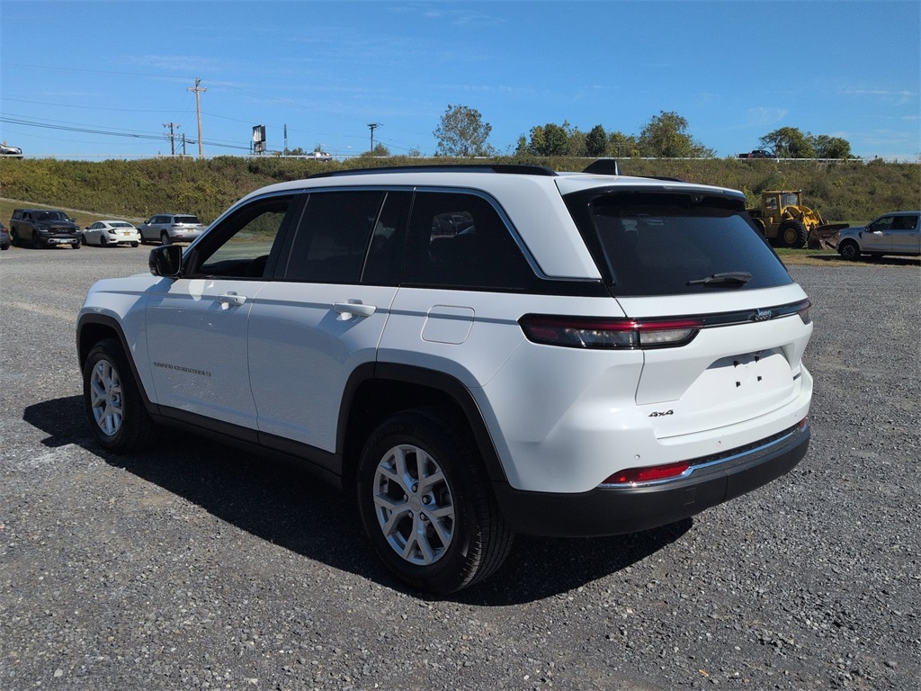 2023 Jeep Grand Cherokee Limited photo 4