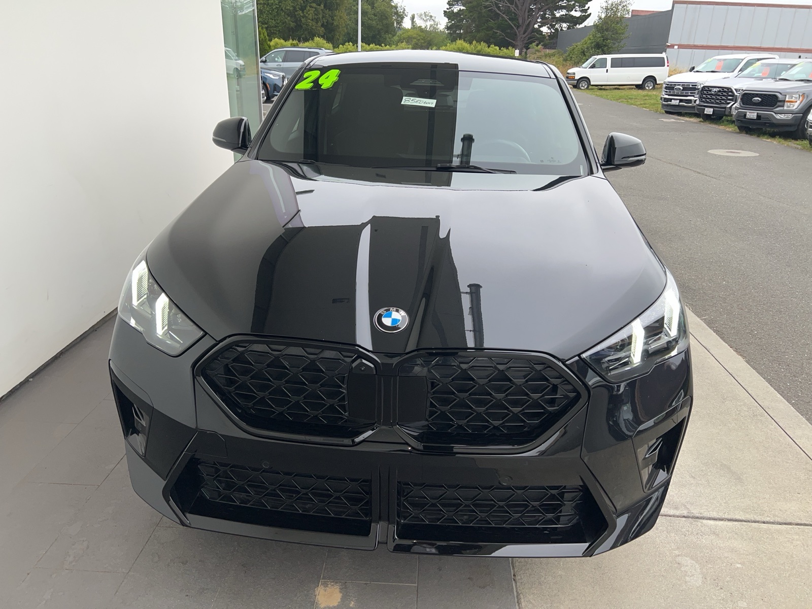 2024 Bmw X2 xDrive28i photo 2