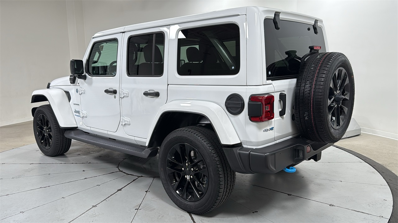2022 Jeep Wrangler Unlimited Sahara 4xe photo 7