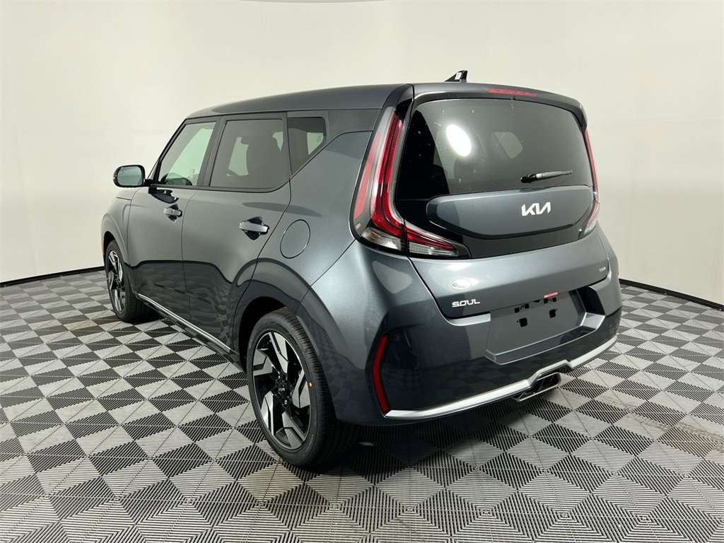 2025 Kia Soul GT-Line photo 4
