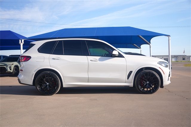2022 Bmw X5 M50i photo 3