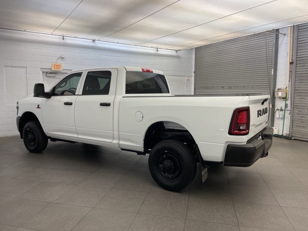 2025 Ram 2500 Tradesman photo 3