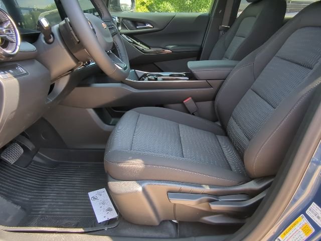 2026 Chevrolet Equinox LT photo 8