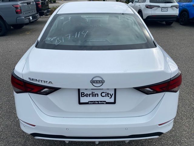 2025 Nissan Sentra S photo 4