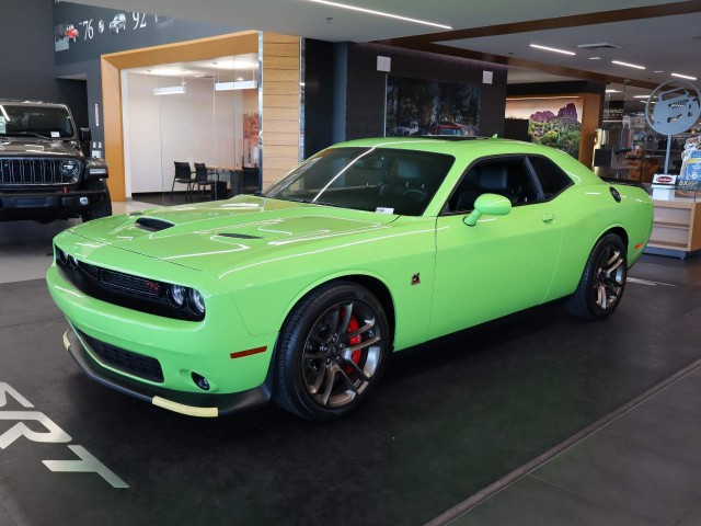 2023 Dodge Challenger Challenger Scat Pack R/T Scat Pack