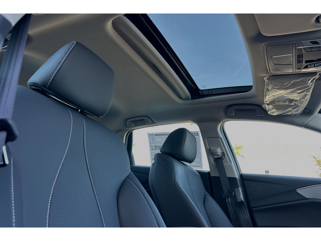 2025 Acura TLX Technology photo 12