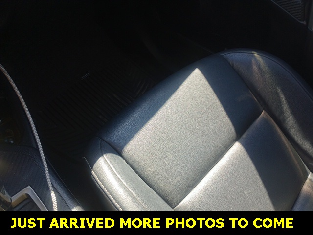 2015 Toyota RAV4 Limited photo 3