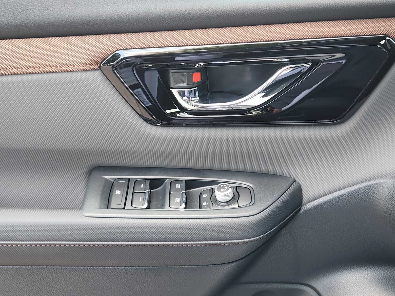 2025 Subaru Forester Sport photo 16