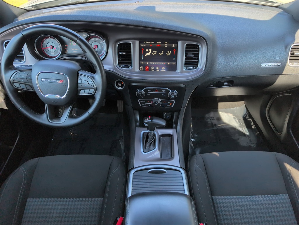 2023 Dodge Charger SXT photo 13