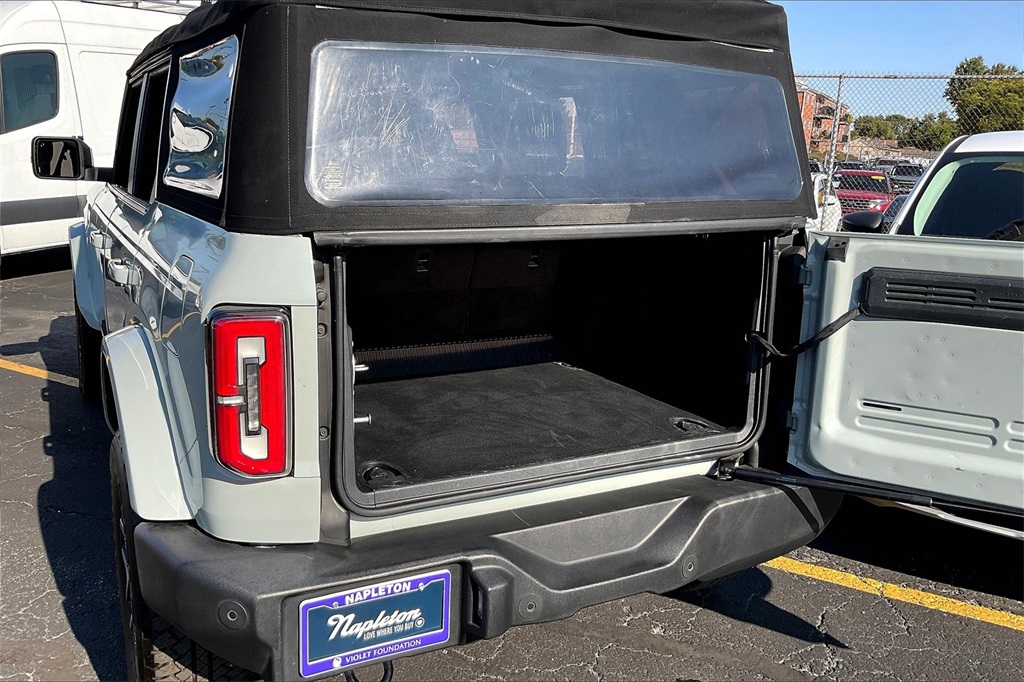 2021 Ford Bronco Outer Banks photo 25