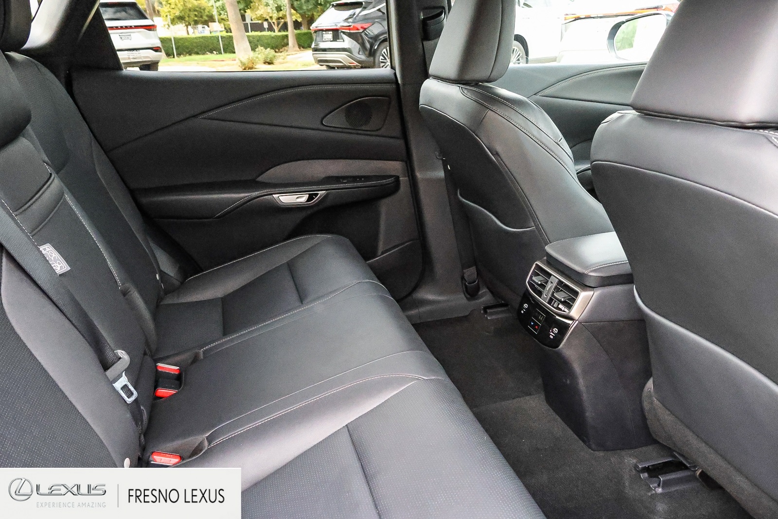 2025 Lexus RX 350h Premium photo 12