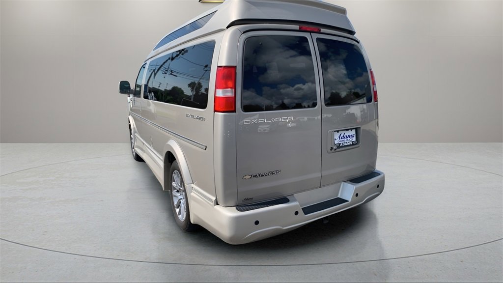 2021 Chevrolet Express Cargo Van 2500 photo 5