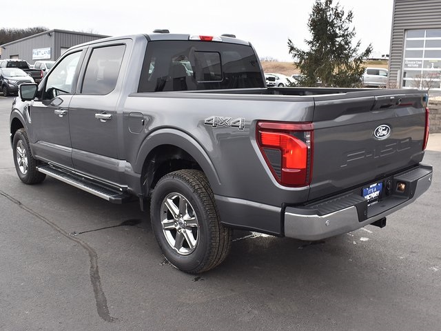 2025 Ford F-150 XLT photo 3